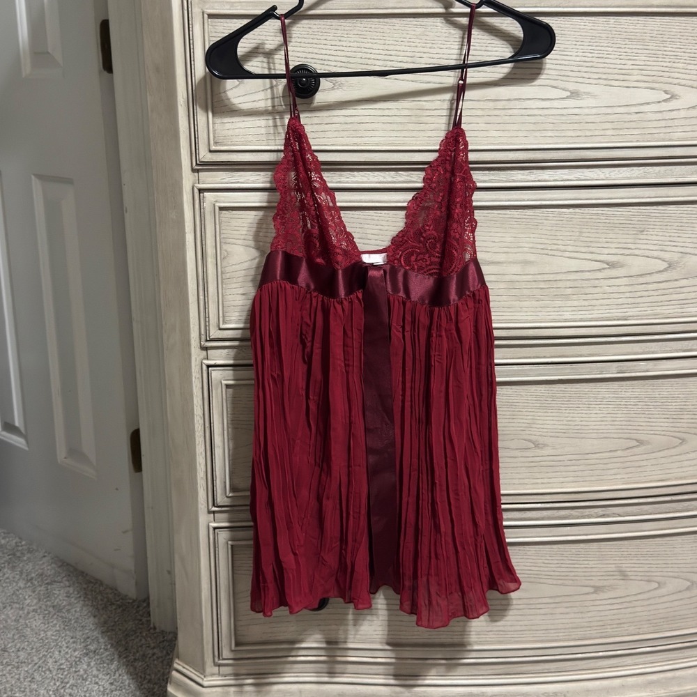 Victorias Secret Red Lace Babydoll Chemise Pleated Lingerie Nightgown Large